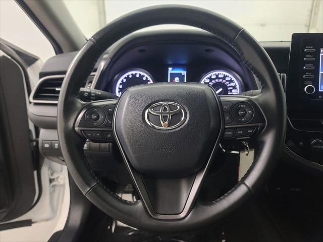 2024 Toyota Camry SE - Photo 30