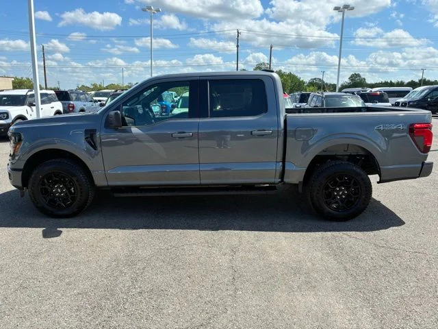 New 2026 Carbonized Gray Metallic Ford XLT image 2