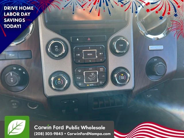 Used 2015 White Ford Lariat image 13