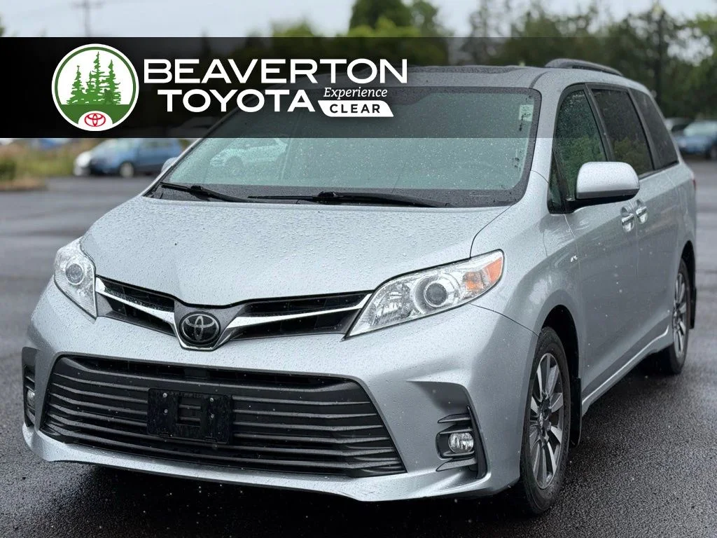 2020 Toyota Sienna XLE V6 AWD 7-Passenger's photo