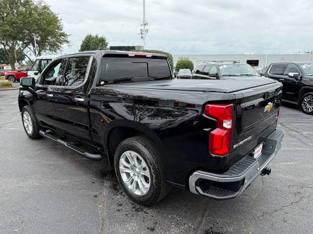 2024 Chevrolet Silverado 1500 LTZ - Photo 7