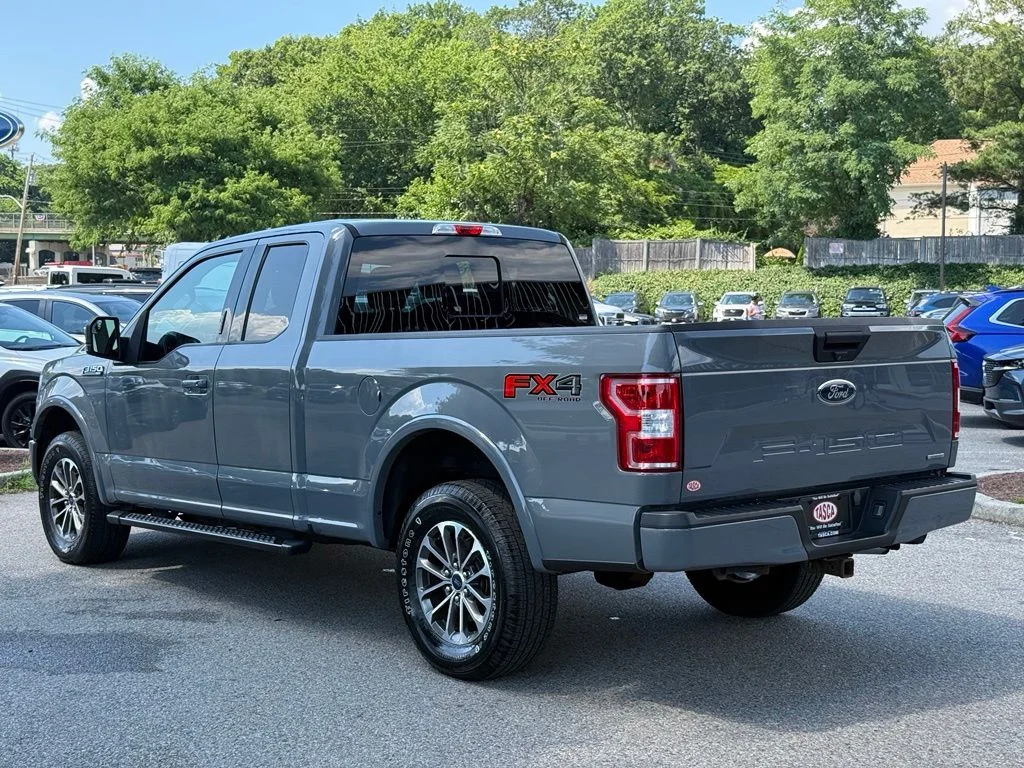 Used 2019 Black Ford XLT image 8