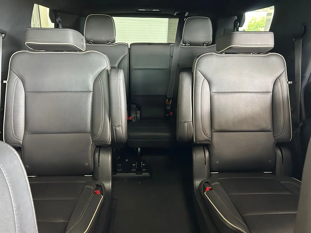Used 2022 Summit White Chevrolet Premier image 13
