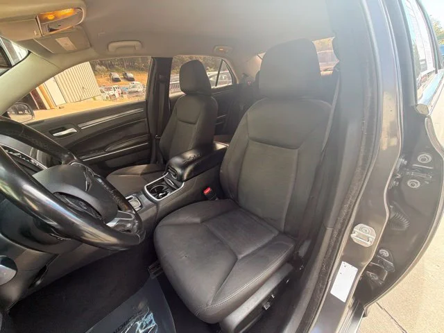 Used 2020 Gray Chrysler Touring image 19