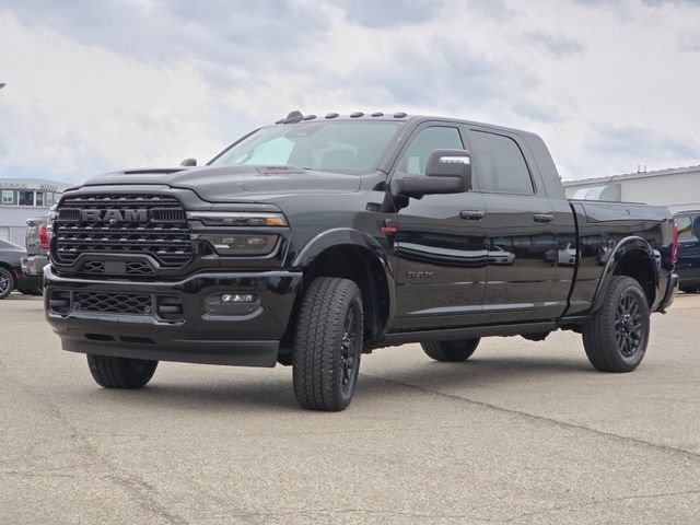 Used 2026 Diamond Black Crystal Pearlcoat Ram Limited image 39