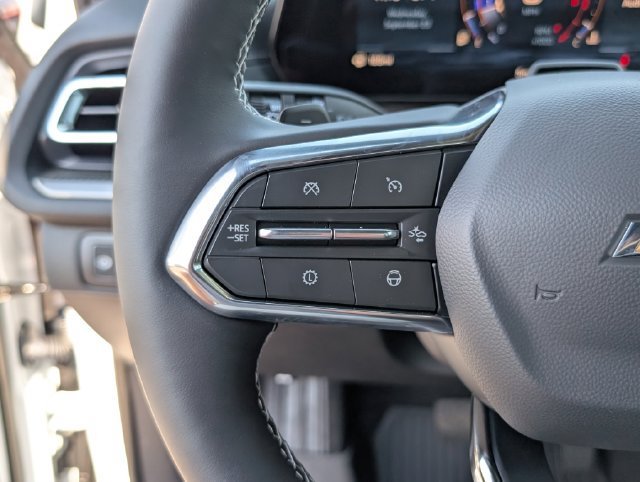 2027 Chevrolet Traverse LT - Photo 17