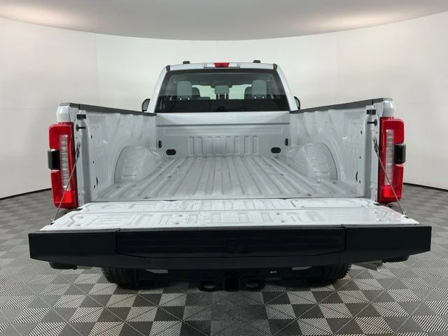 New 2026 Avalanche Ford XL image 7