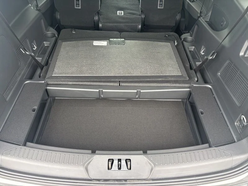 Used 2025 Gray Ford Active image 15