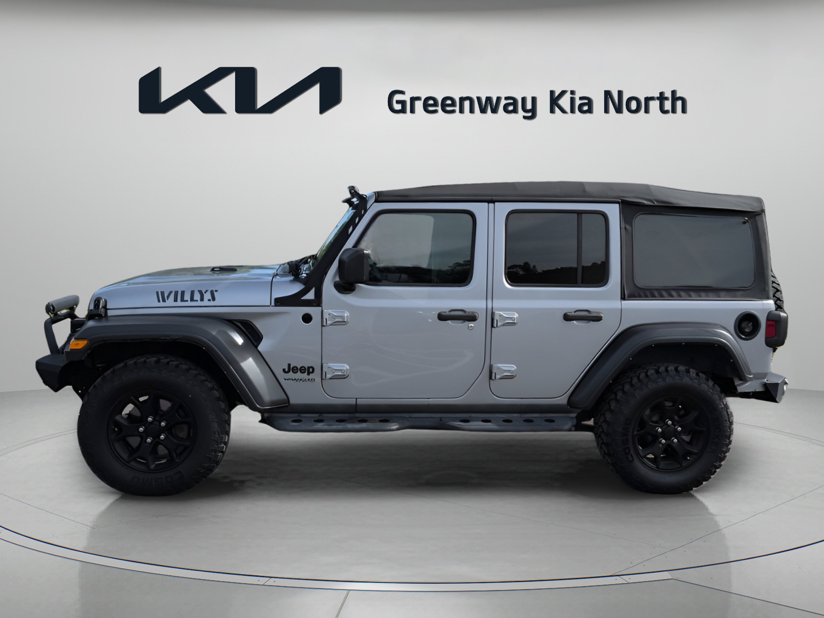 Used 2021 Billet Silver Metallic Clearcoat Jeep Unlimited Willys image 4