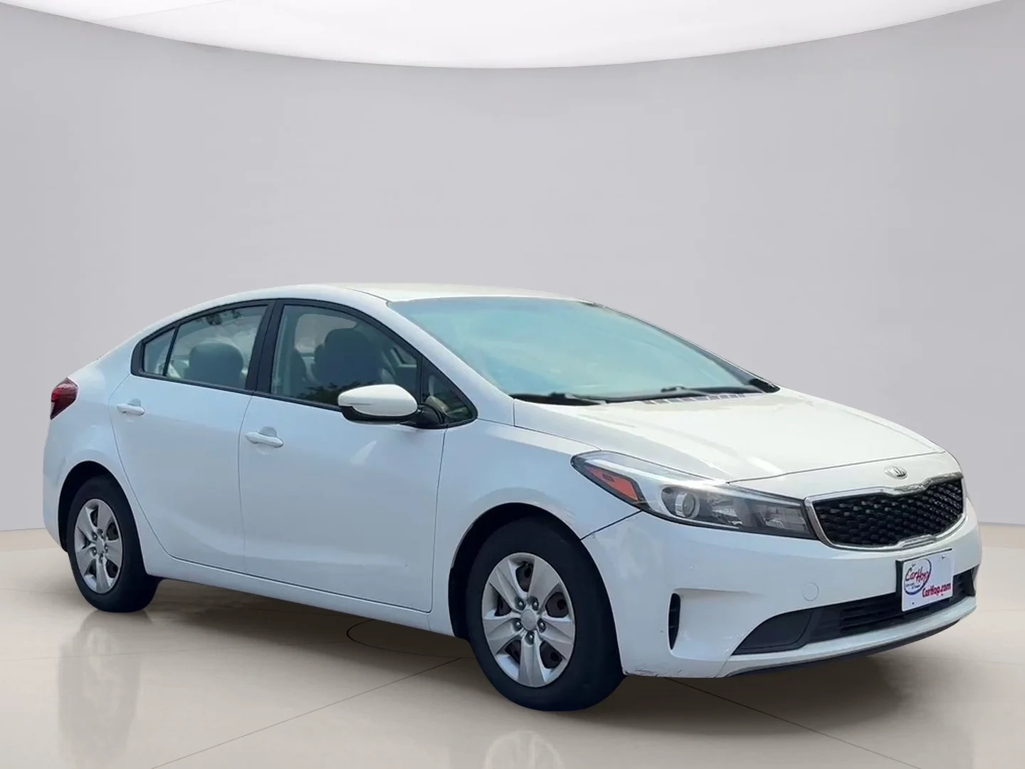 Used 2017 White Kia SEDAN image 7