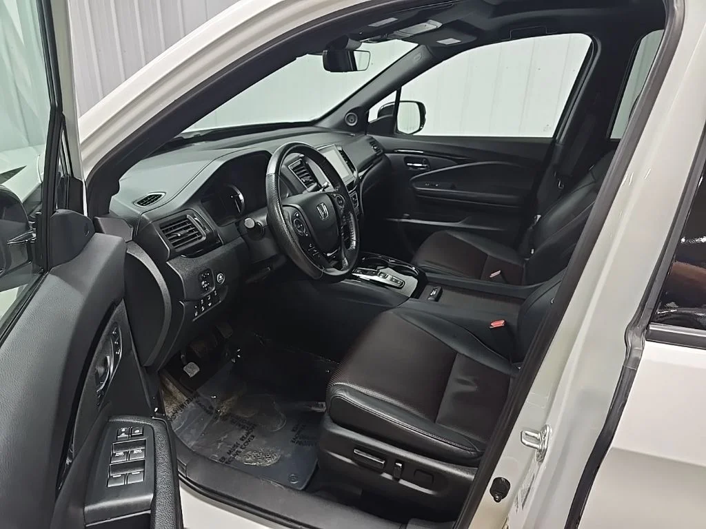 2023 Honda Ridgeline Black Edition - Photo 32