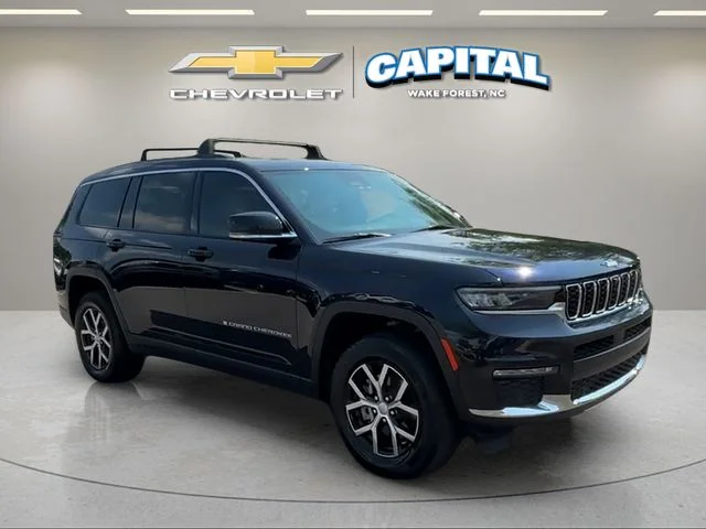 Used 2024 Black Jeep Limited image 7