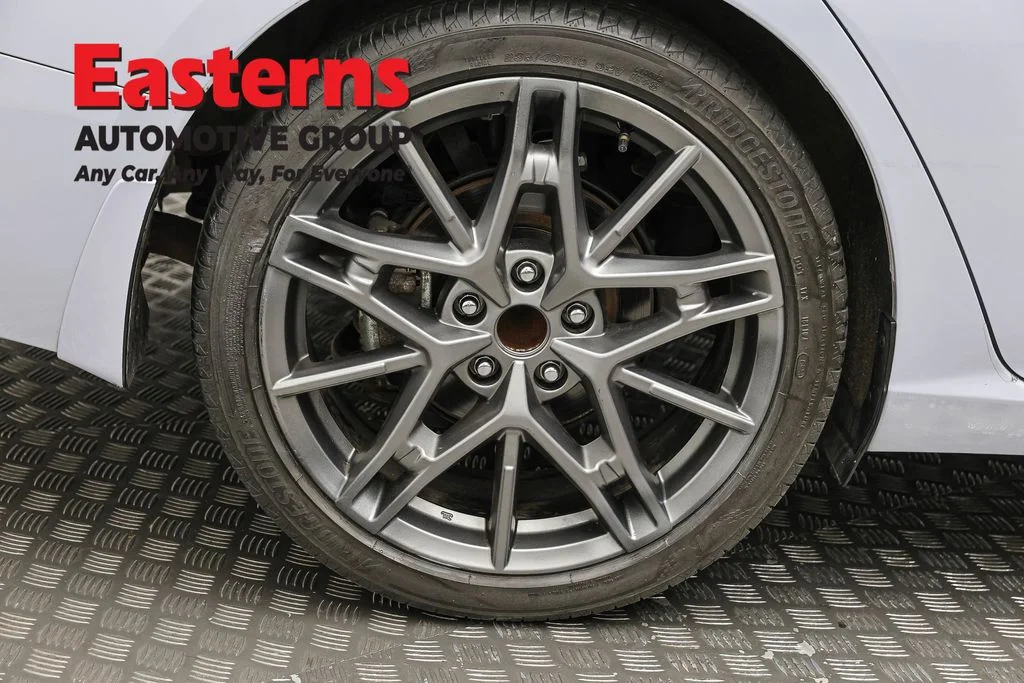 Used 2023 Gray Nissan 2.0 SR image 30
