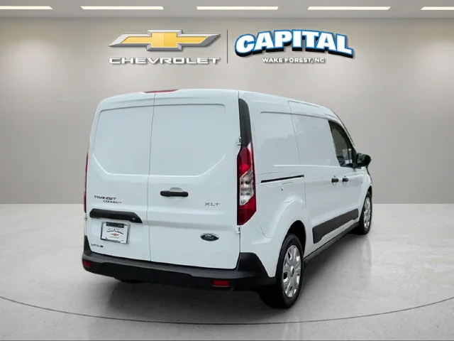 Used 2023 White Ford XLT image 5
