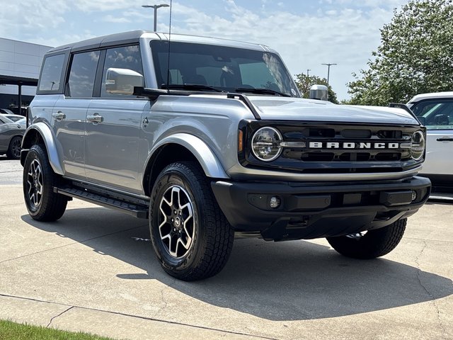 2023 Ford Bronco Outer Banks 4 Door 4WD