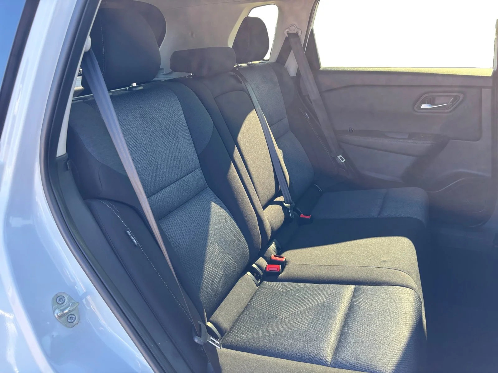 Used 2025 White Nissan Midnight Edition image 18