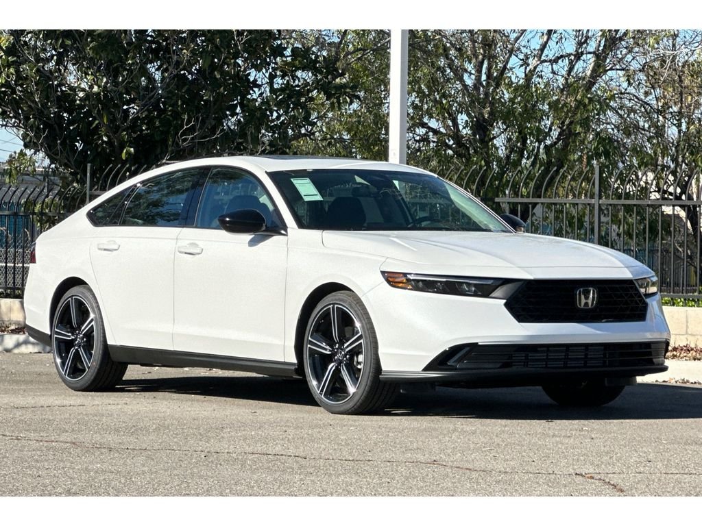 New 2026 Platinum White Pearl Honda SE image 2