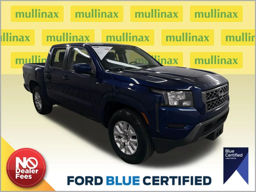2022 Nissan Frontier SV Crew Cab 4X2 SWB's photo