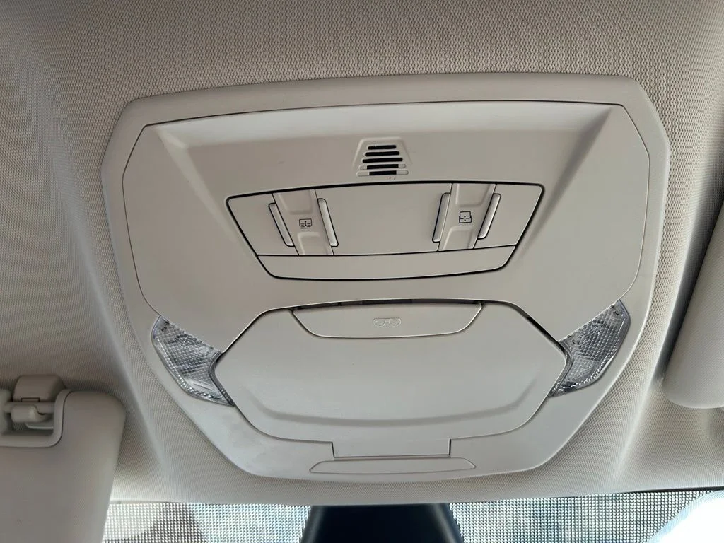 Used 2019 Ingot Silver Ford Titanium image 18