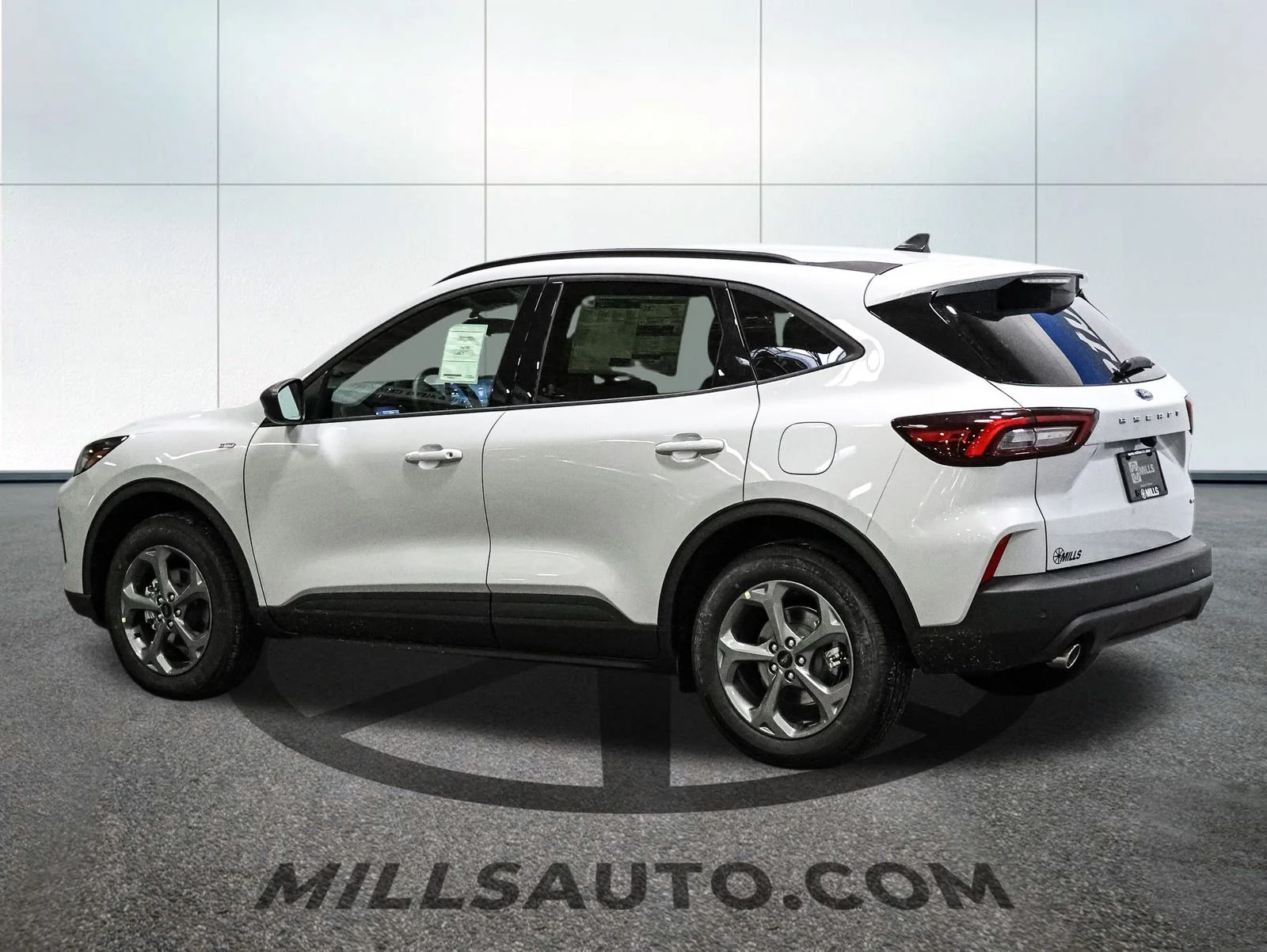 New 2026 Space Silver Metallic Ford ST-Line image 4