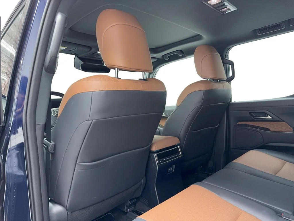 Used 2025 Blue Lexus 550 Premium+ image 14