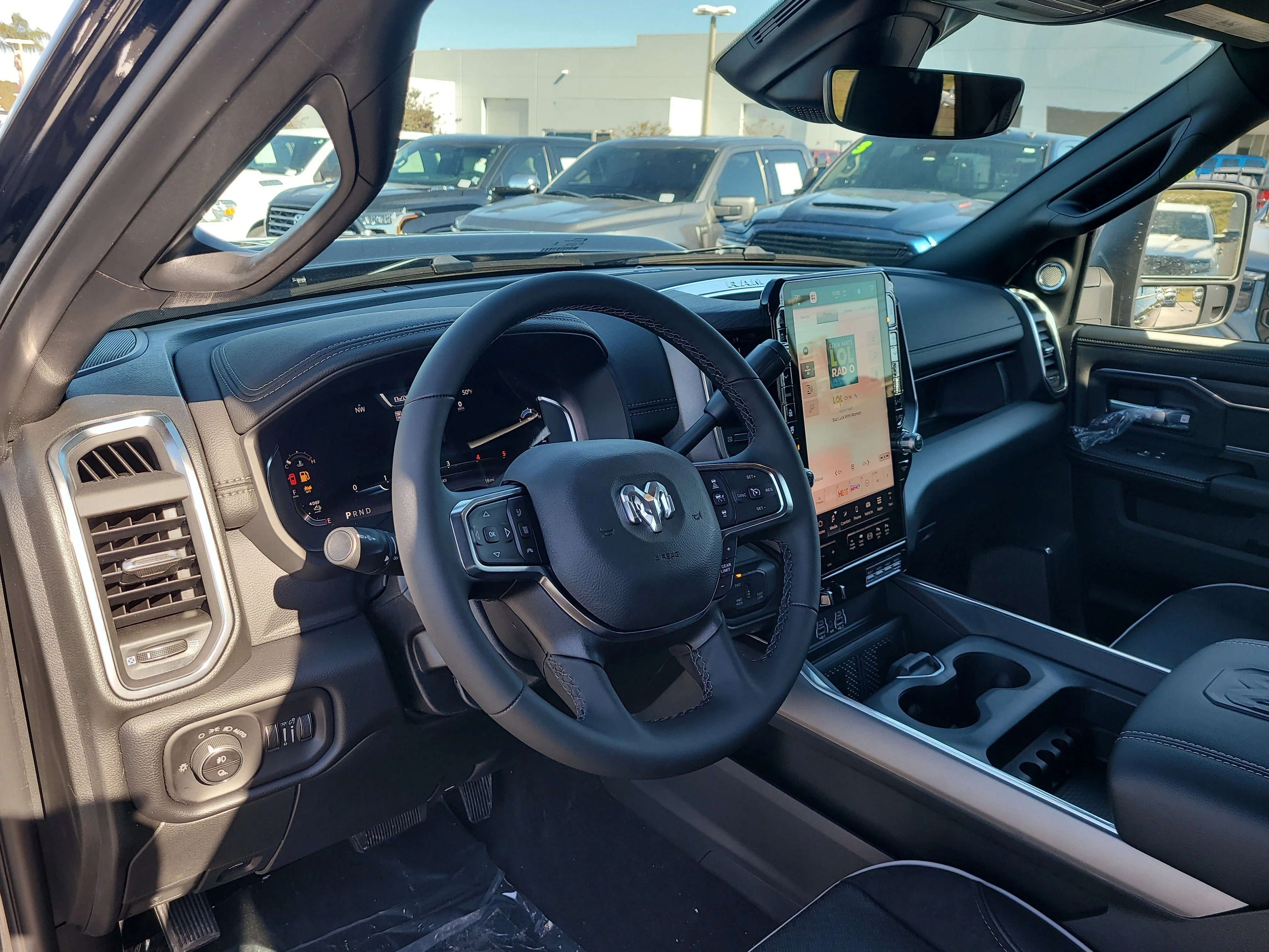 New 2026 Diamond Black Crystal Pearlcoat Ram Laramie image 14