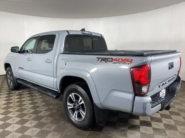 Certified Used 2019 CEMENT Toyota  image 6