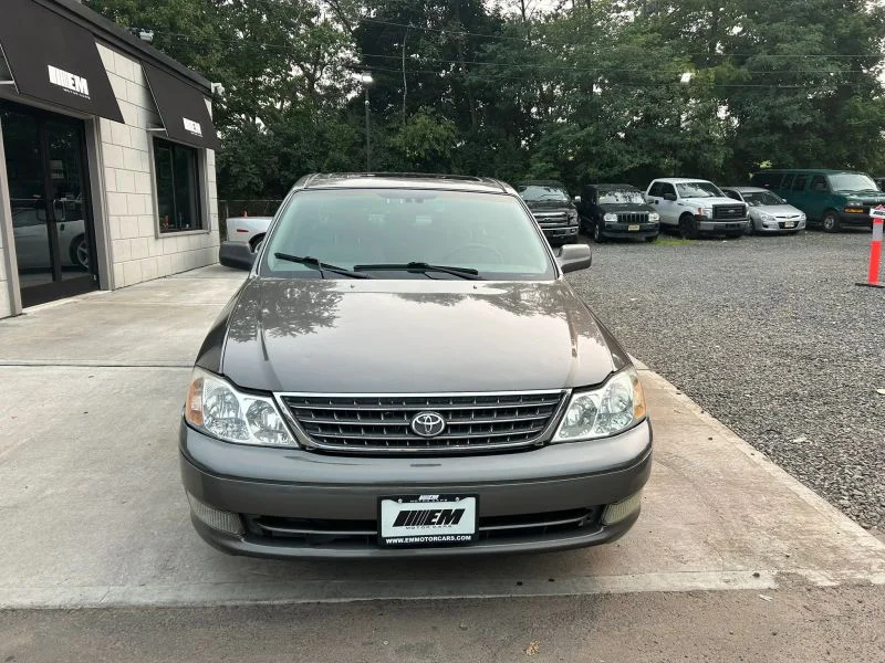 Used 2004 Gray Toyota XLS Sedan 4D image 17