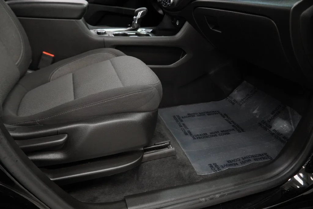 Certified Used 2022 MOSAIC BLACK METALLIC Chevrolet LT Cloth image 49