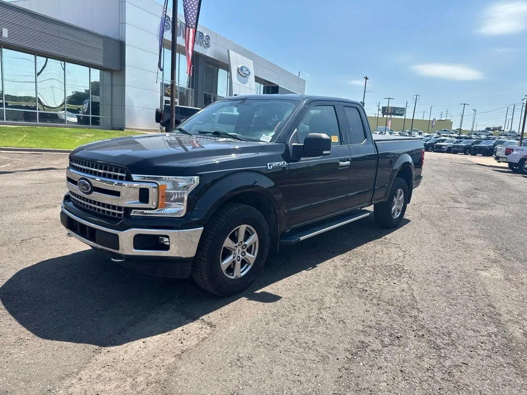 Used 2018 Guard Metallic Ford XLT image 6