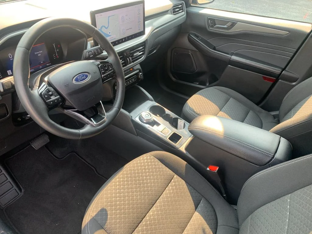 Used 2024 Black Ford Active image 11