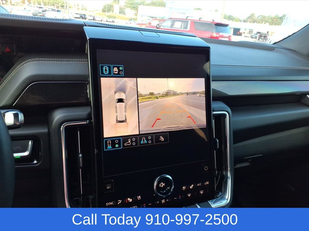 Used 2025 Onyx Black GMC Elevation image 24