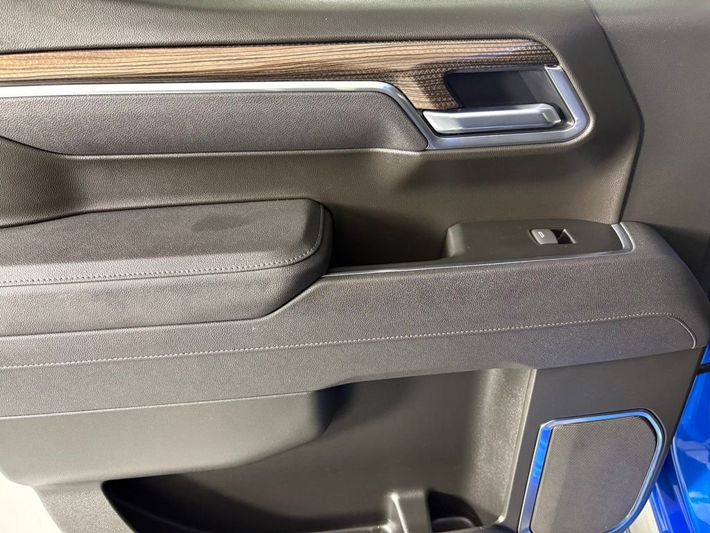 Used 2026 Blue Chevrolet LT Trail Boss image 31