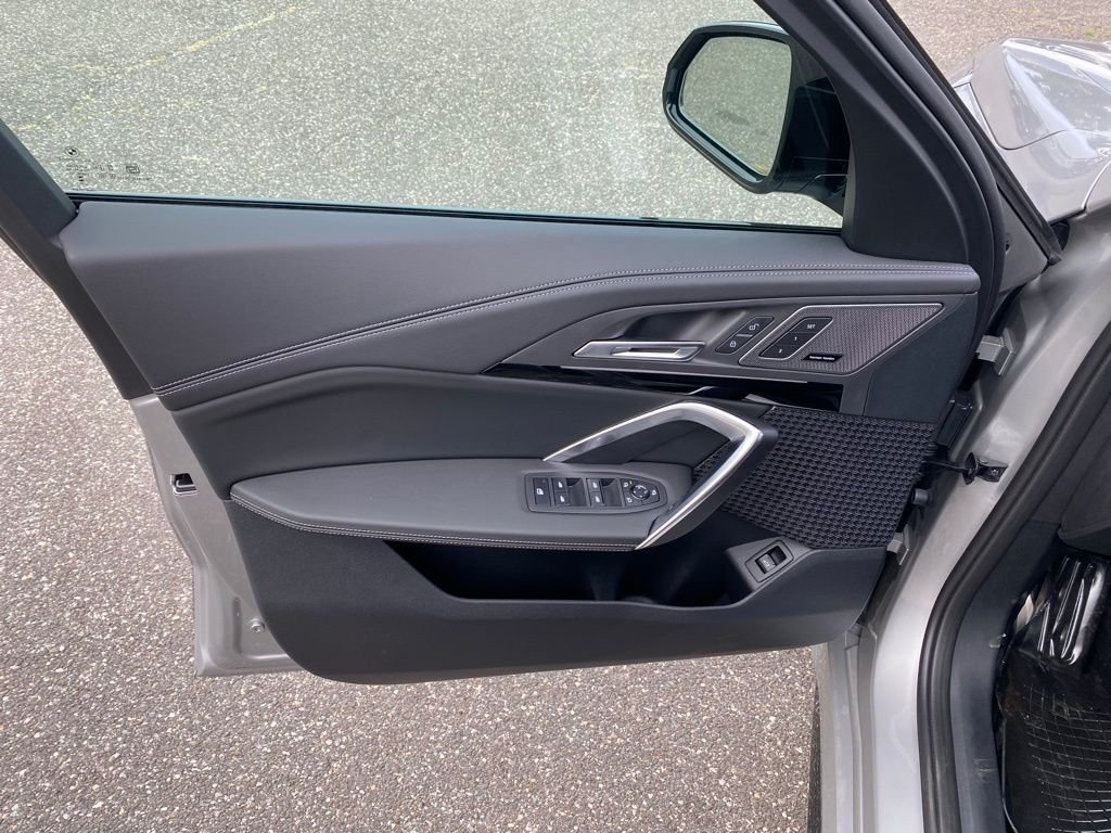 2026 BMW X1 M35i - Photo 13