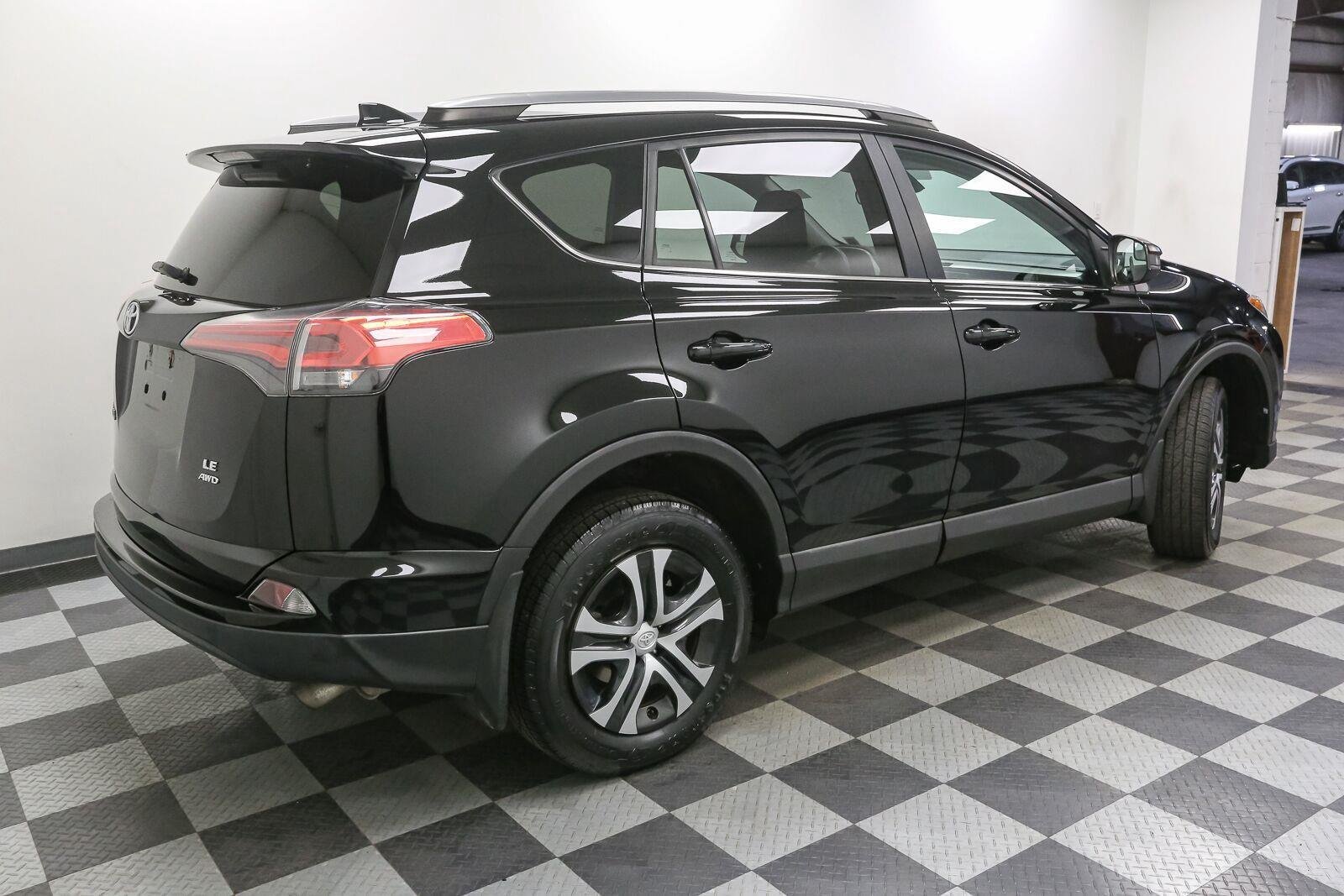 Used 2018 Black Toyota LE image 8