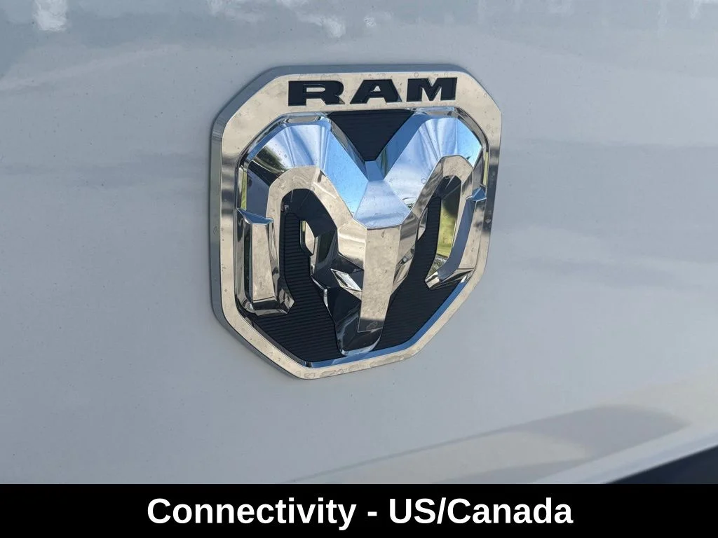 New 2026 Bright White Clear-Coat Exterior Paint RAM Tradesman image 30