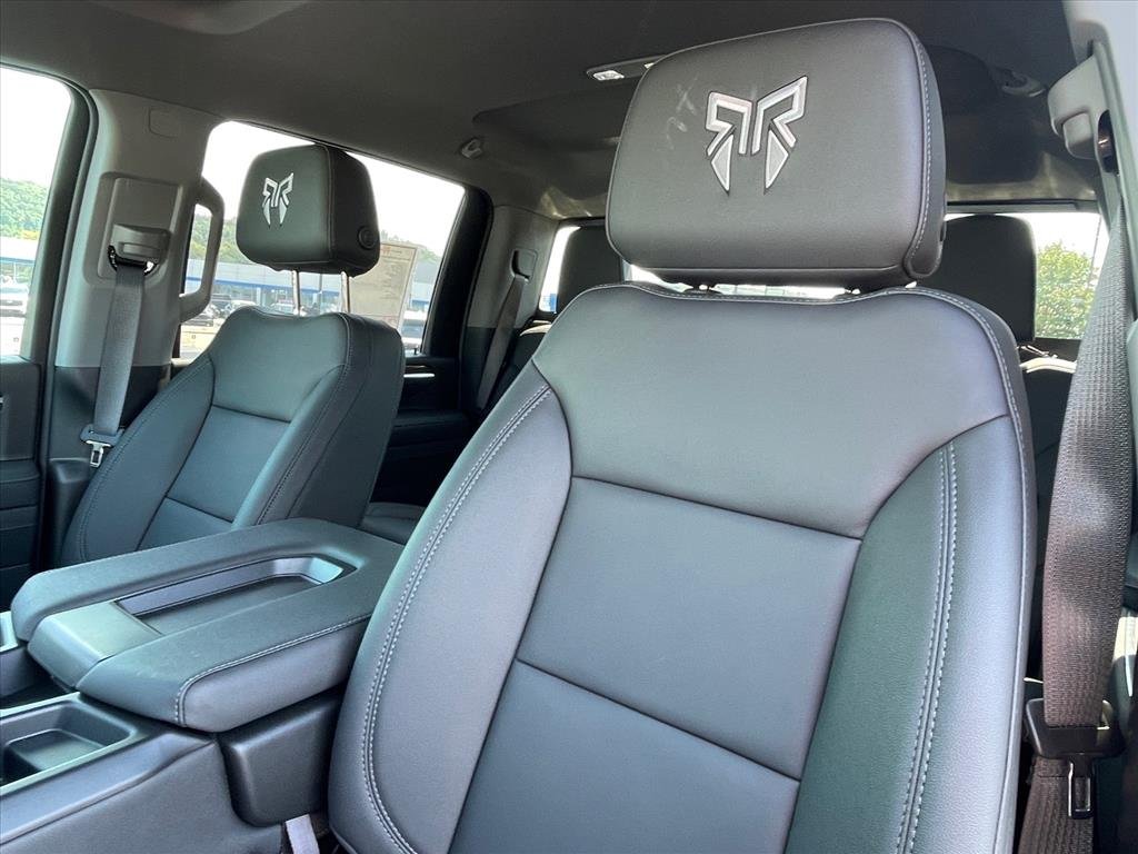 New 2026 Black Chevrolet LT image 26
