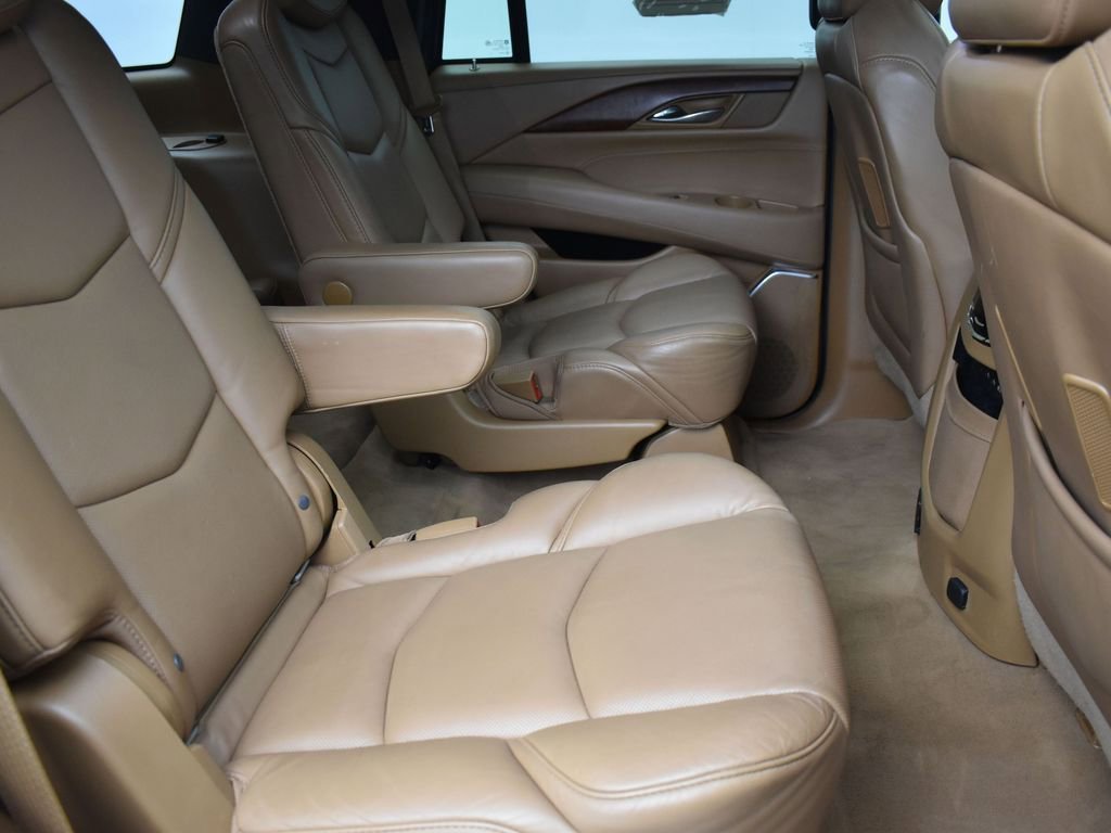 2017 CADILLAC ESCALADE - Image 34