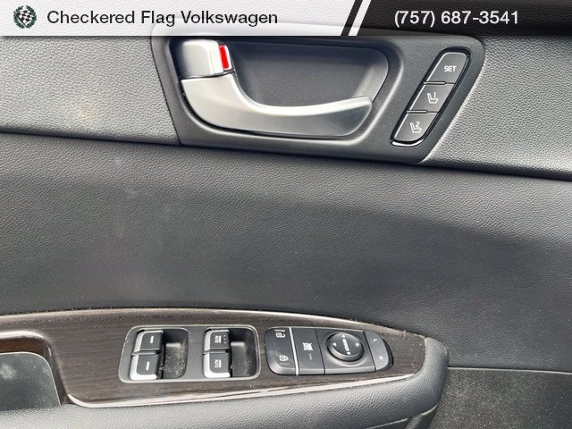 Used 2019 Platinum Graphite Kia EX Turbo image 13
