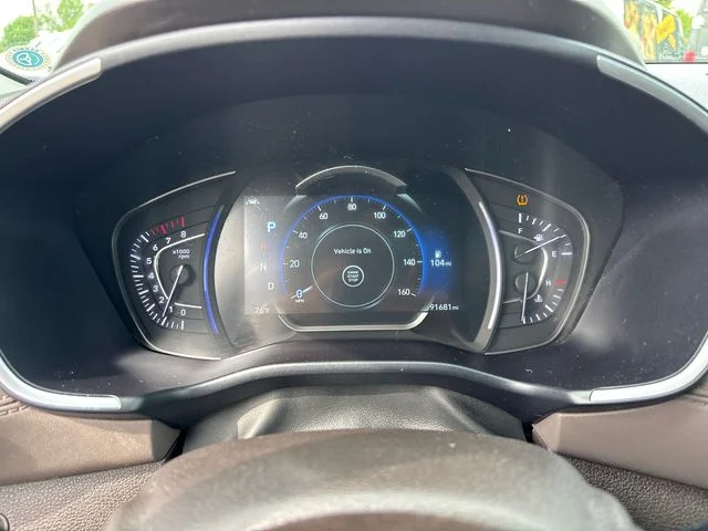 Used 2020 Gray Hyundai SEL image 18