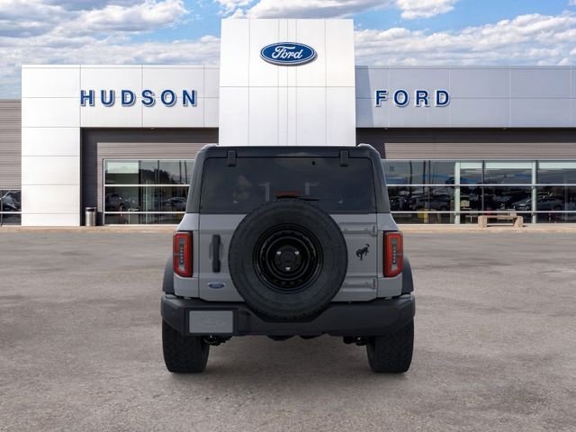 New 2026 Avalanche Gray Ford Outer Banks® image 5