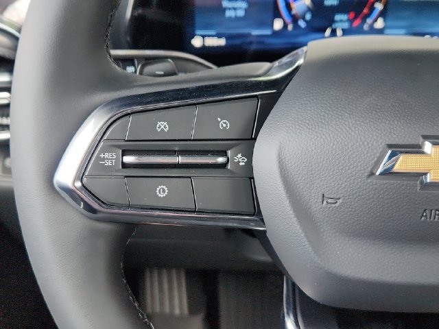 2027 Chevrolet Equinox LT - Photo 23