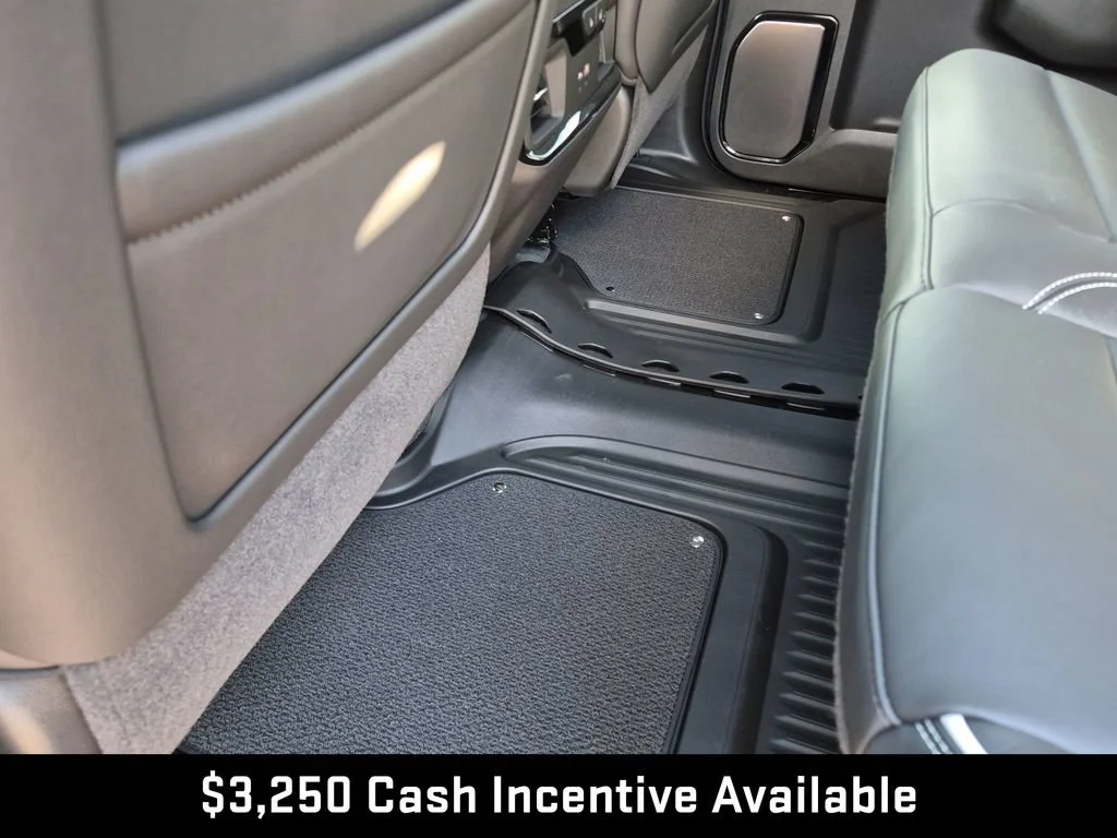 2026 GMC Sierra 1500 AT4X - Photo 40