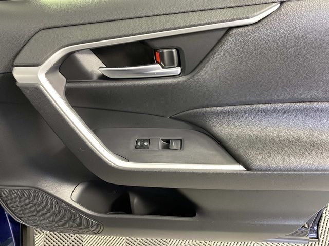 Used 2024 Blue Toyota XLE Premium image 26