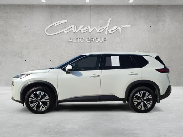 Used 2021 White Nissan SV image 13
