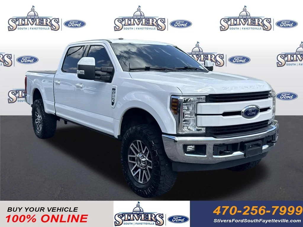 Used 2017 White Ford Lariat image 1