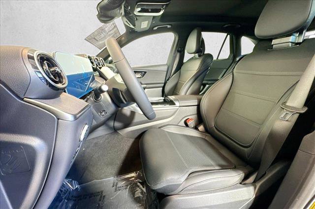New 2026 Black Mercedes-Benz GLC 300 image 48