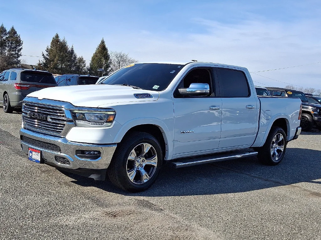 Used 2022 Bright White Clearcoat Ram Laramie image 6