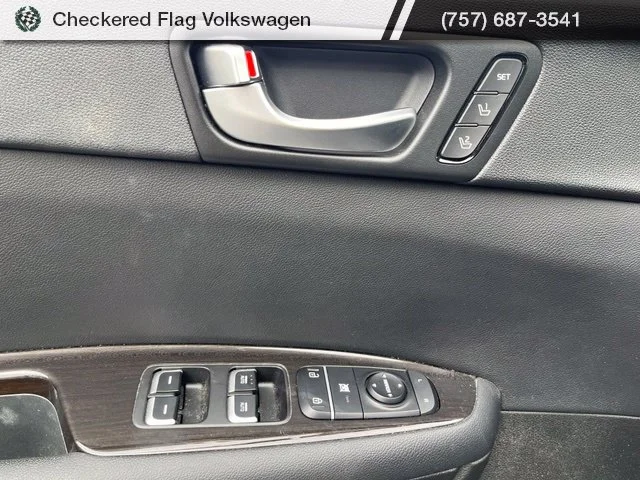 Used 2019 Platinum Graphite Kia EX Turbo image 13