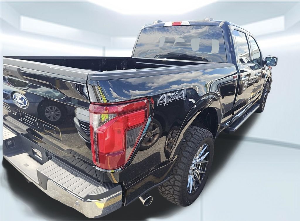 Used 2025 Black Ford XLT image 2